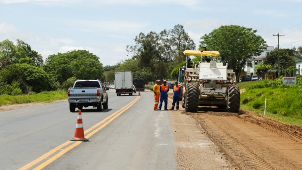 EGR divulga cronograma de obras da semana do Natal e orienta motoristas a redobrarem a aten&ccedil;&atilde;o nas rodovias