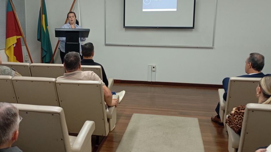 EGR participa de reuni&atilde;o sobre a ERS-239 com munic&iacute;pios, institui&ccedil;&otilde;es e for&ccedil;as de seguran&ccedil;a